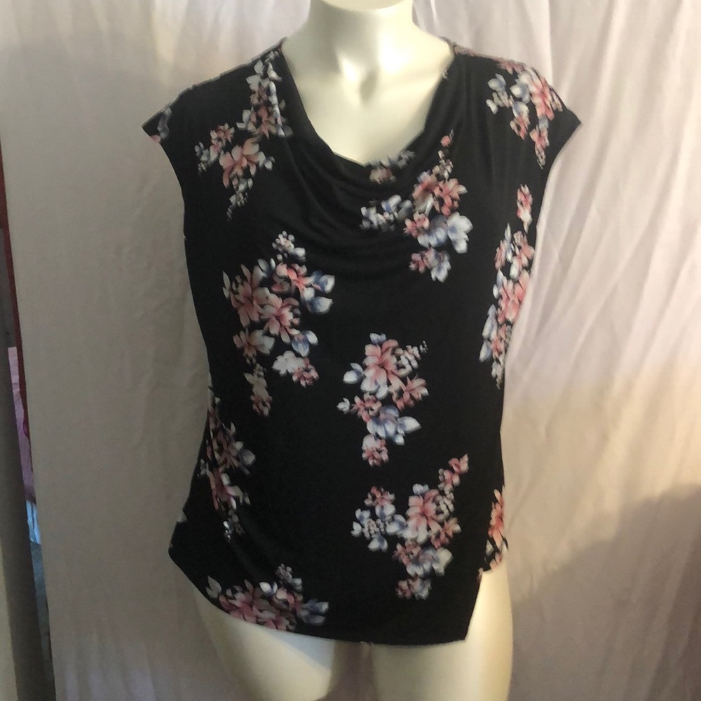 Black floral top- size 18/20